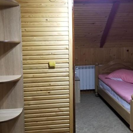 Садиба Квітка Карпат Ruska Mokra Luaran gambar